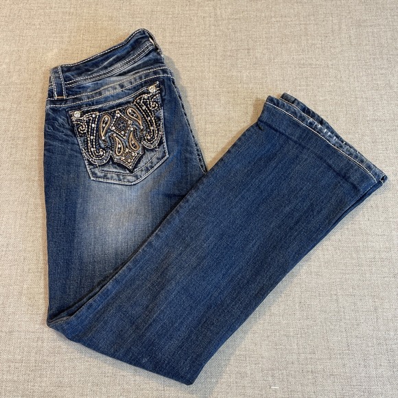 Miss Me Jeans 28 Bootcut DK209 Mid Rise Embellished Flap Pockets Denim - Picture 4 of 16